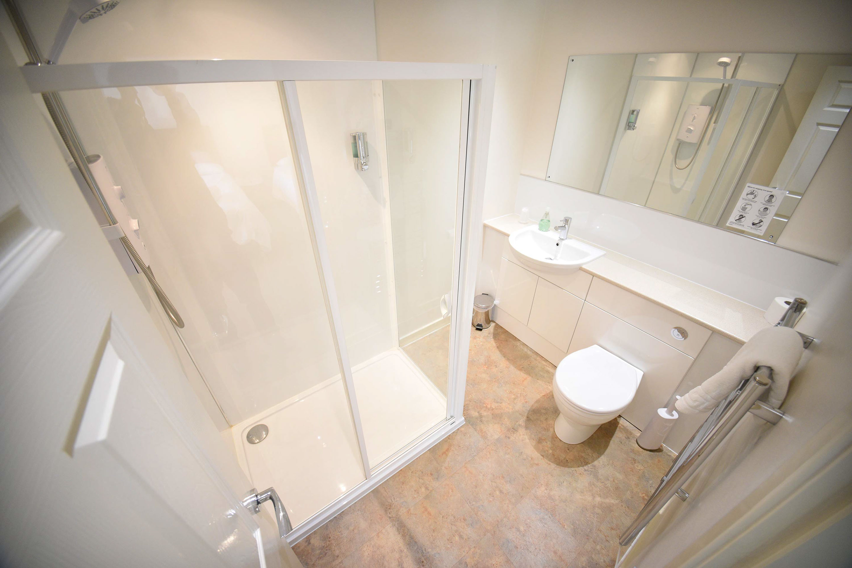 The Caledonian in Portree Guest Accommodation En Suite hotel rooms